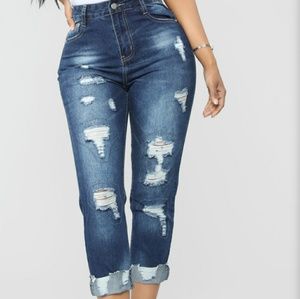 🌷EVERYTHING MUST GO🌻Standing out boyfriend jeans
